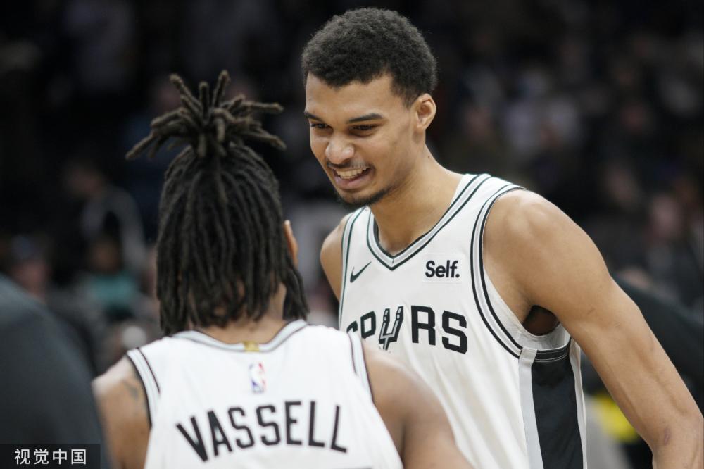 周薪2万镑 周薪2万镑